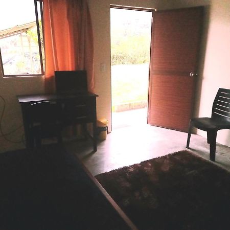 Montano Camping & Hostel Baños Kültér fotó