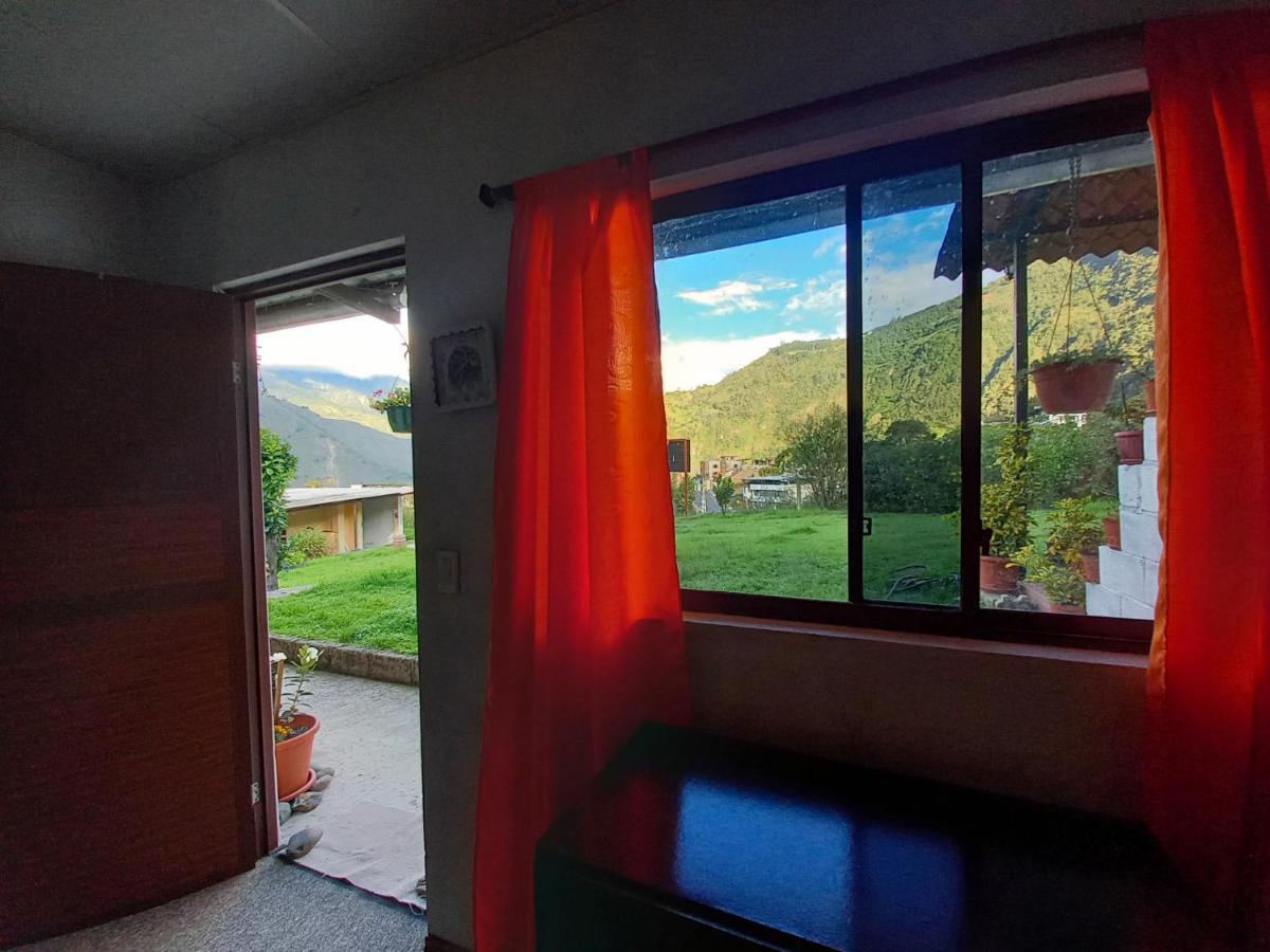 Montano Camping & Hostel Baños Kültér fotó