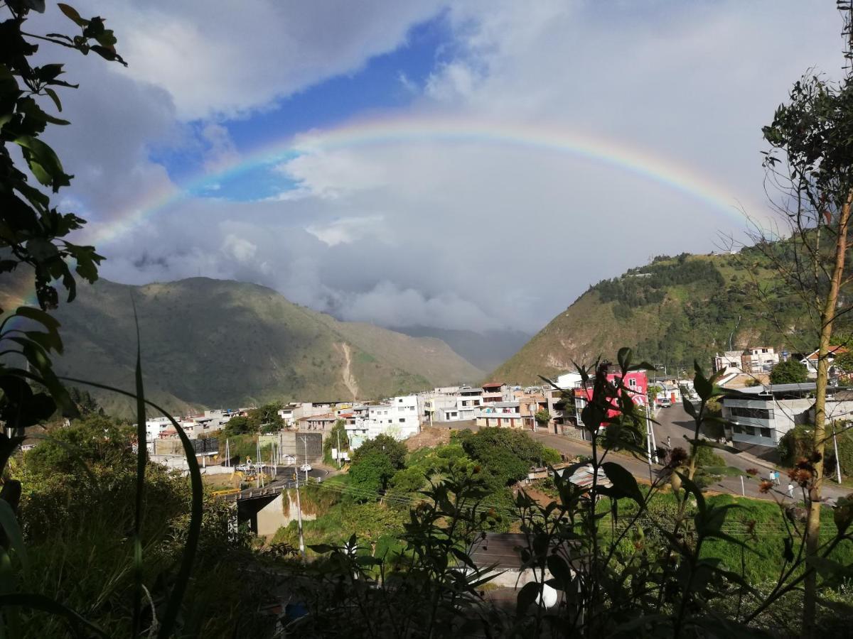 Montano Camping & Hostel Baños Kültér fotó