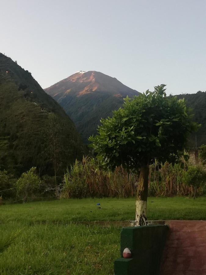 Montano Camping & Hostel Baños Kültér fotó